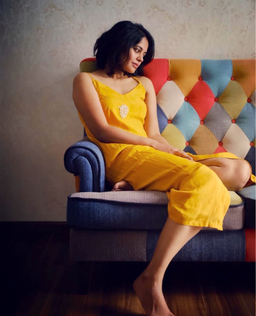 Bindu Madhavi New Stills.