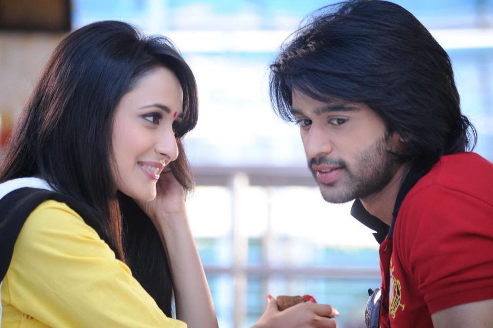 Mirchi Lanti Kurradu Telugu Movie Stills | Abijeet Duddala, Pragya Jaiswal