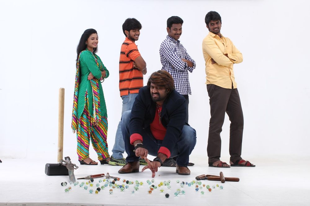 Gilli Bambaram Goli Latest Stills.