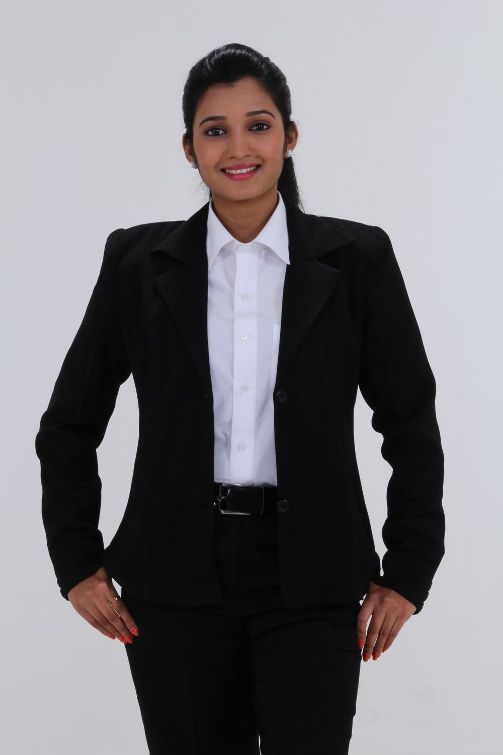Gilli Bambaram Goli Latest Stills.