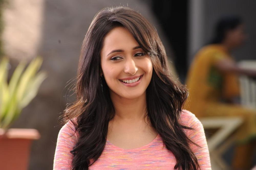 Pragya Jaiswal Stills from Mirchi Lanti Kurradu Telugu Movie