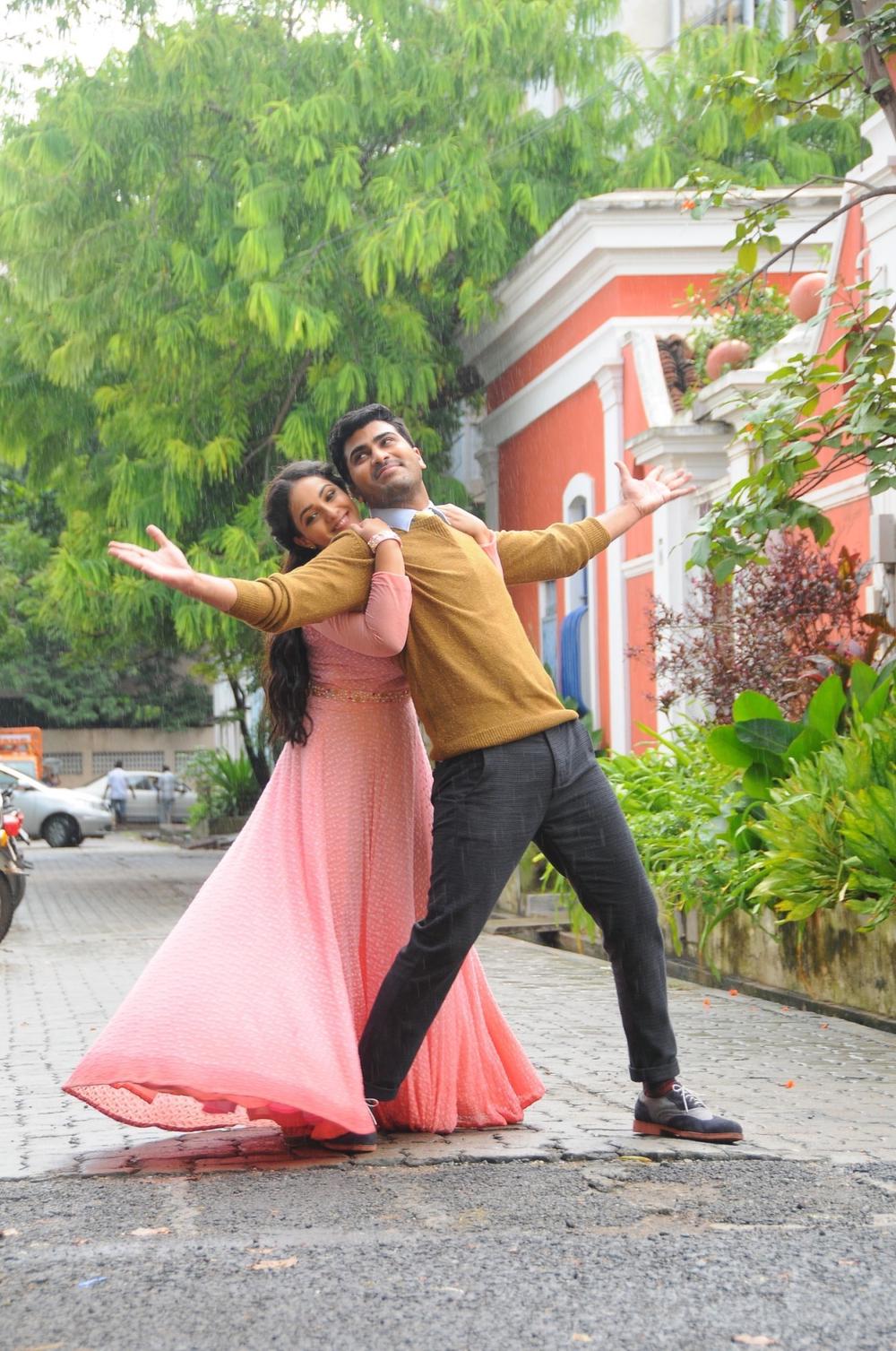 Nee Naan Naam Tamil Movie Stills | Sharwanand, Nithya Menen