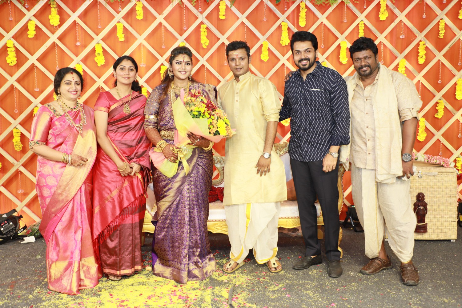 Abinaya Parthiban wedds Naresh Karthik Stills