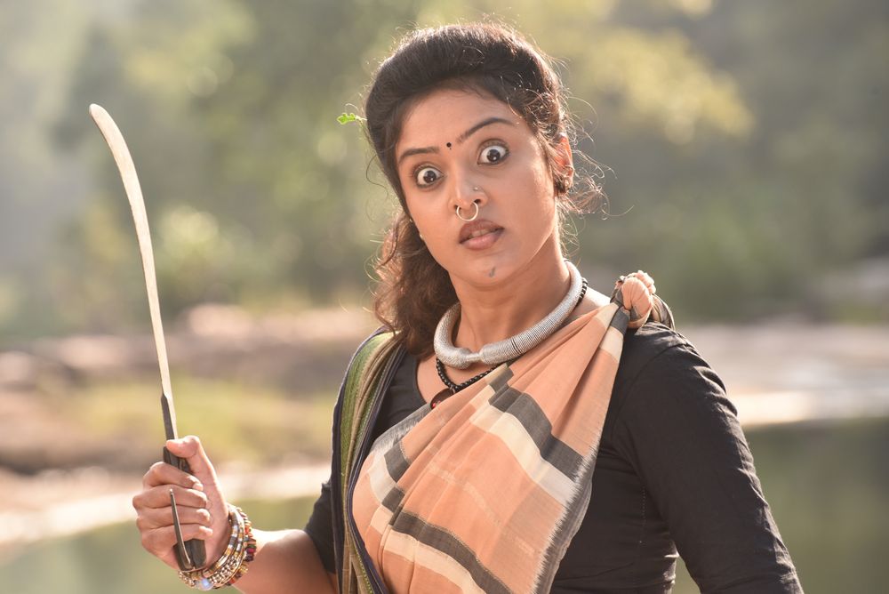 Maragathakkaadu Exclusive Stills.