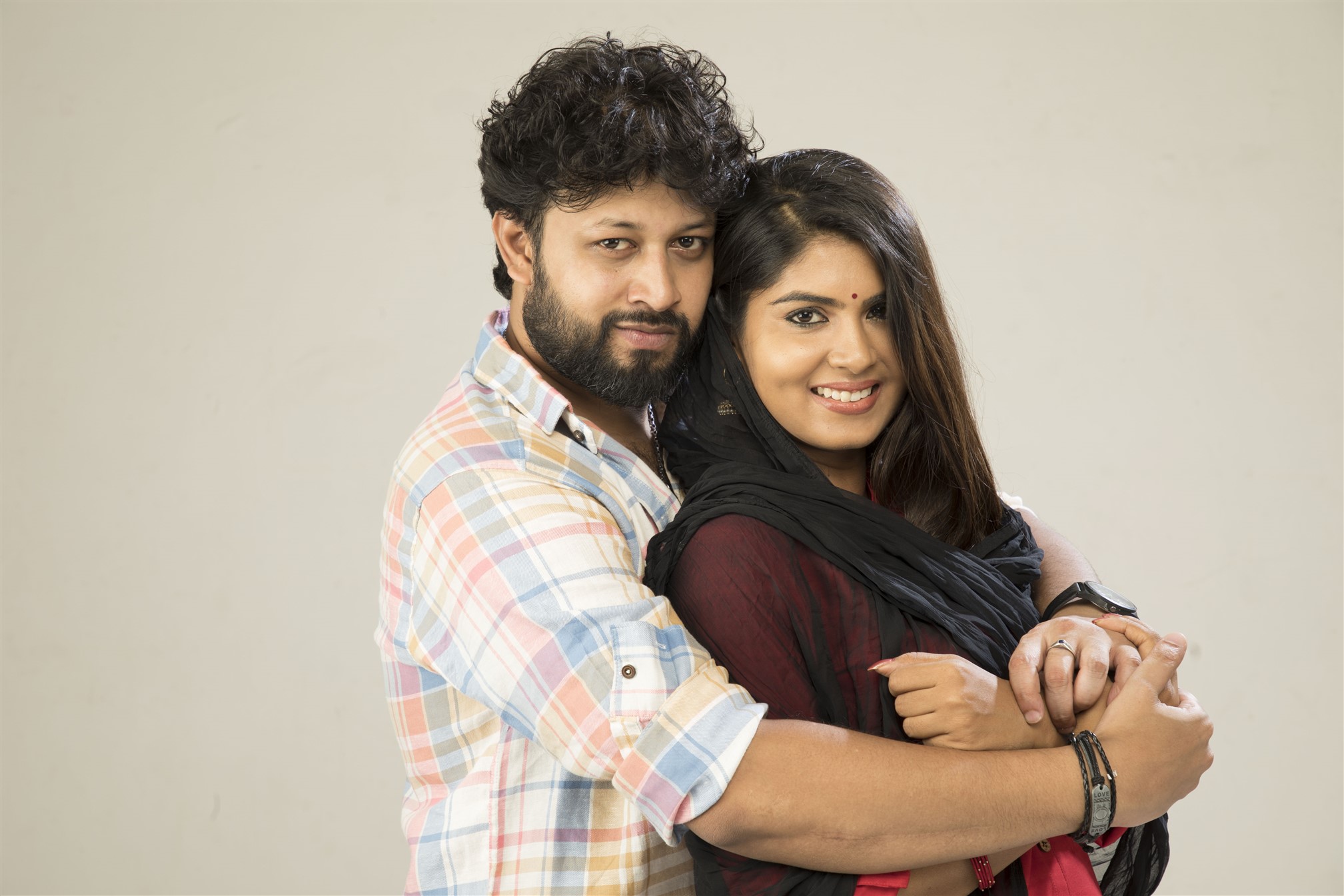 Ennai Sudum Pani Exclusive Images