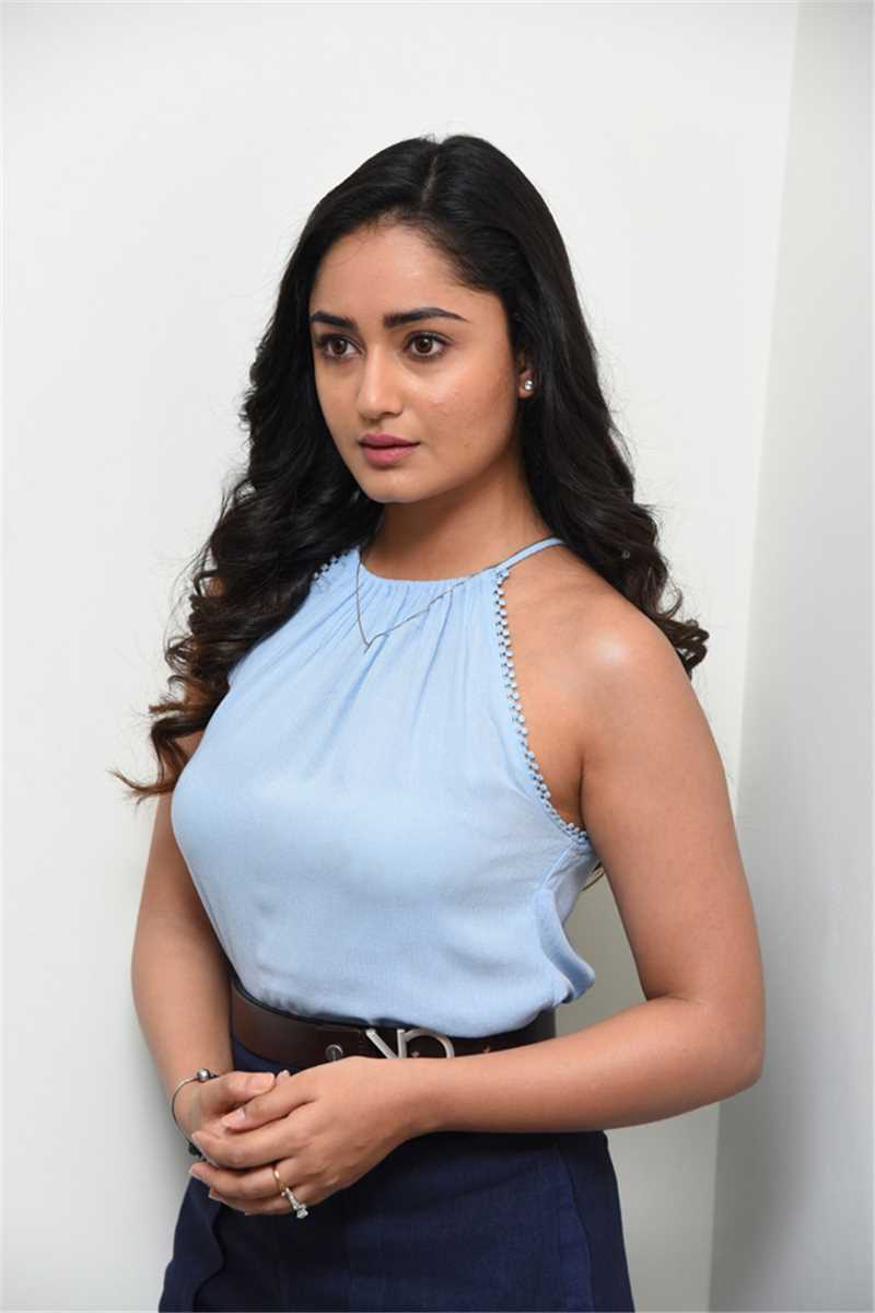 Tridha Choudhury Stunning Stills.