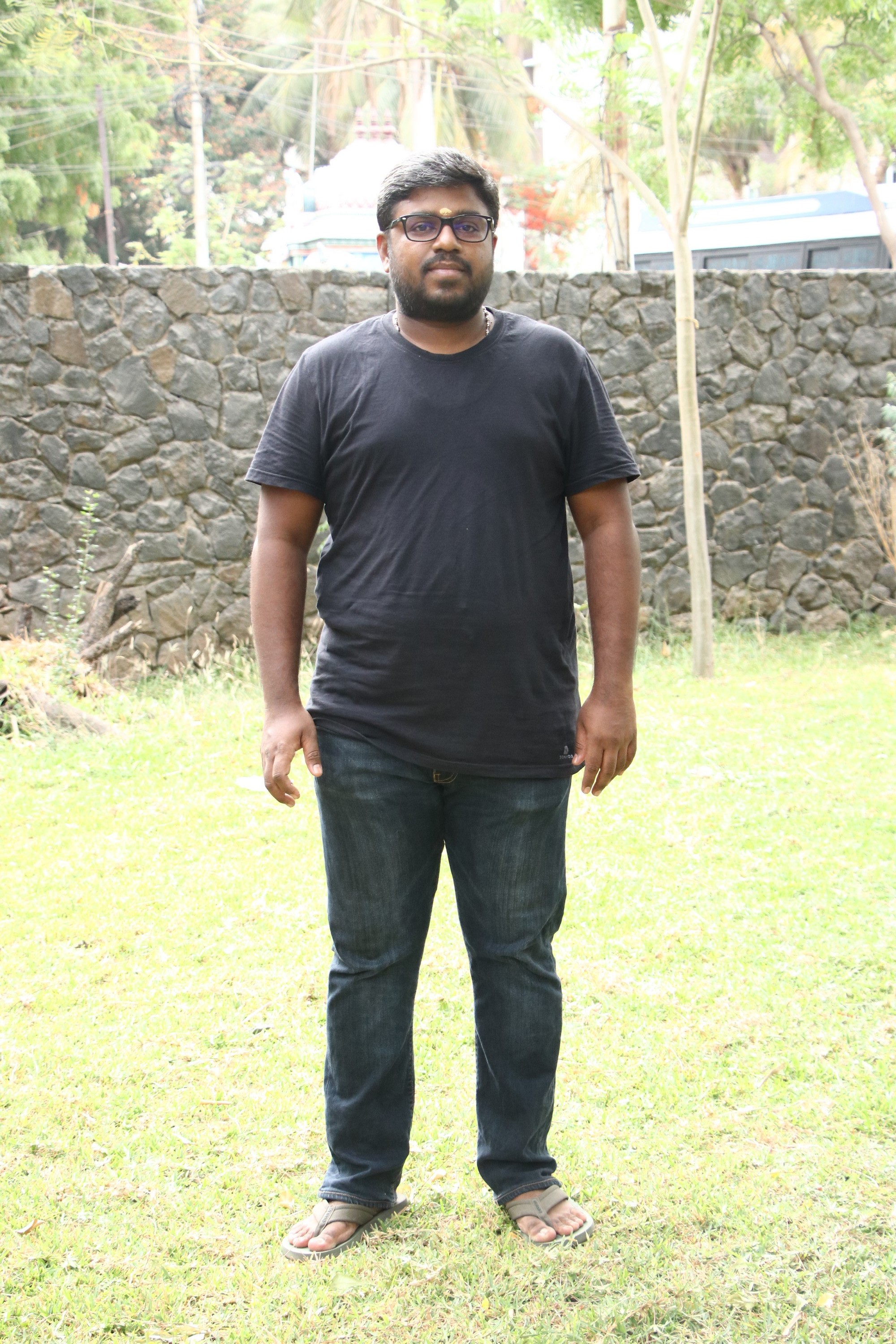 Thumbaa Press Release Stills.