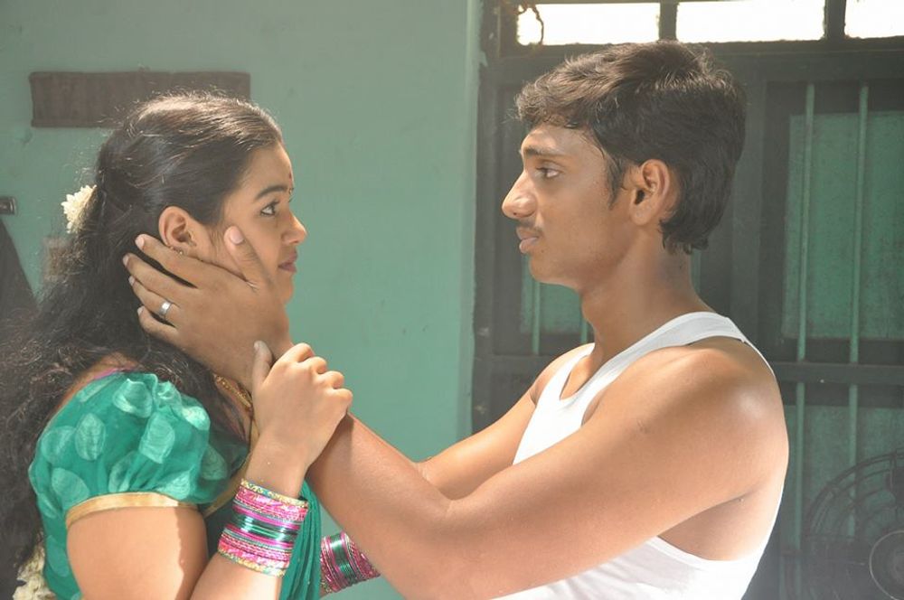 Natchathira Jannalil Latest Images.
