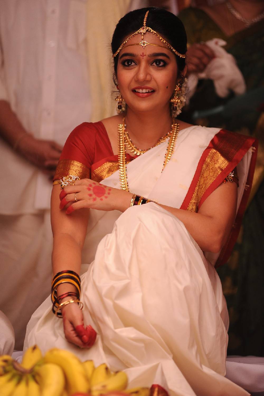 Tripura Telugu Movie Stills | Swathi Reddy 