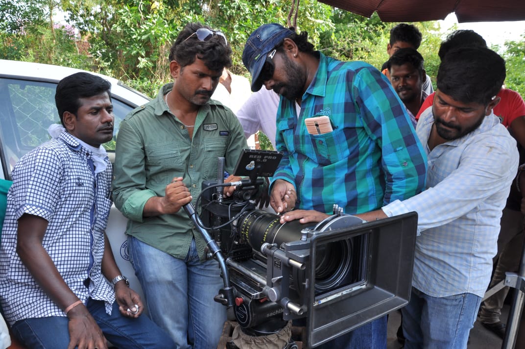 Kaadhal Munnetra Kazhagam Stills.