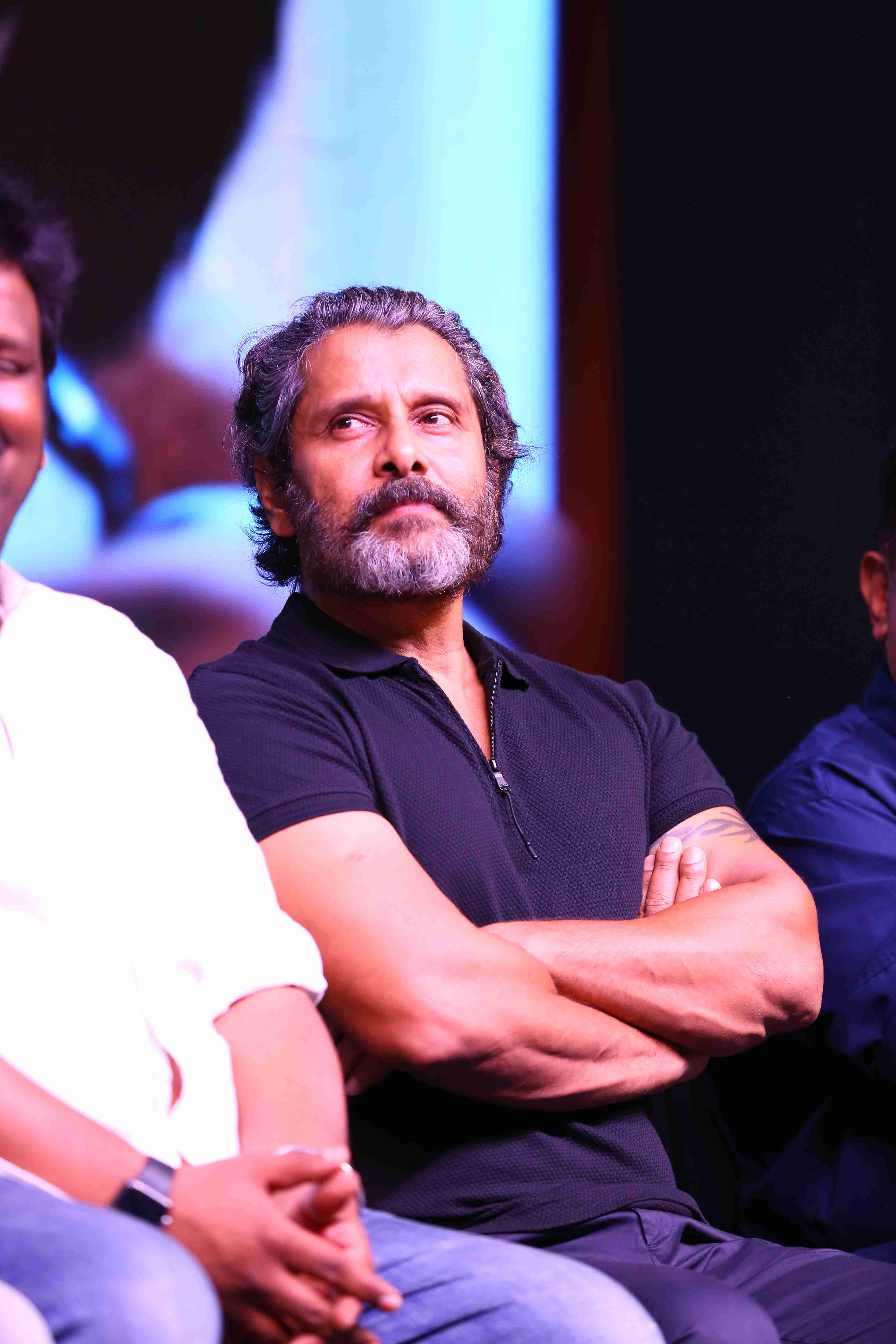 Kadaram Kondan Exclusive Images.