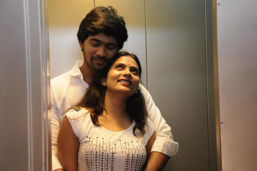 Avalukkenna Alagiya Mugam New Tamil Movie Stills