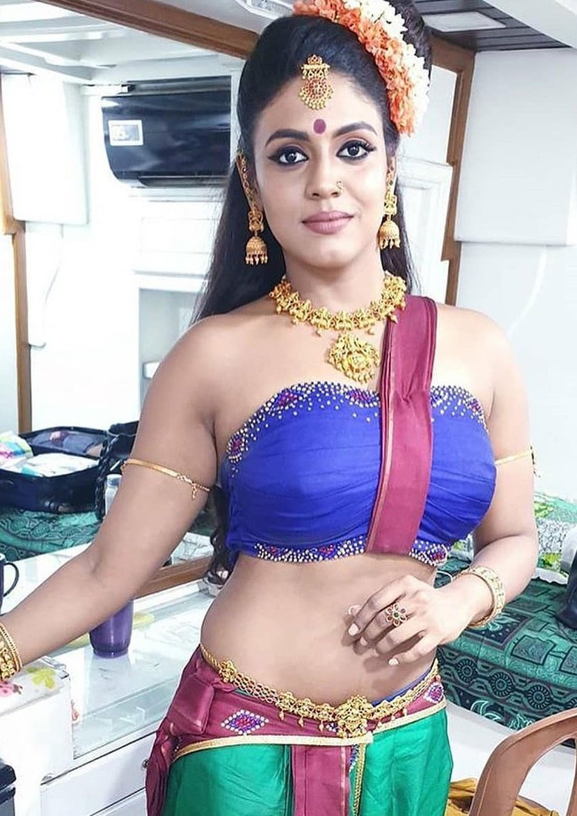 Actress Iniya Cute Stills.