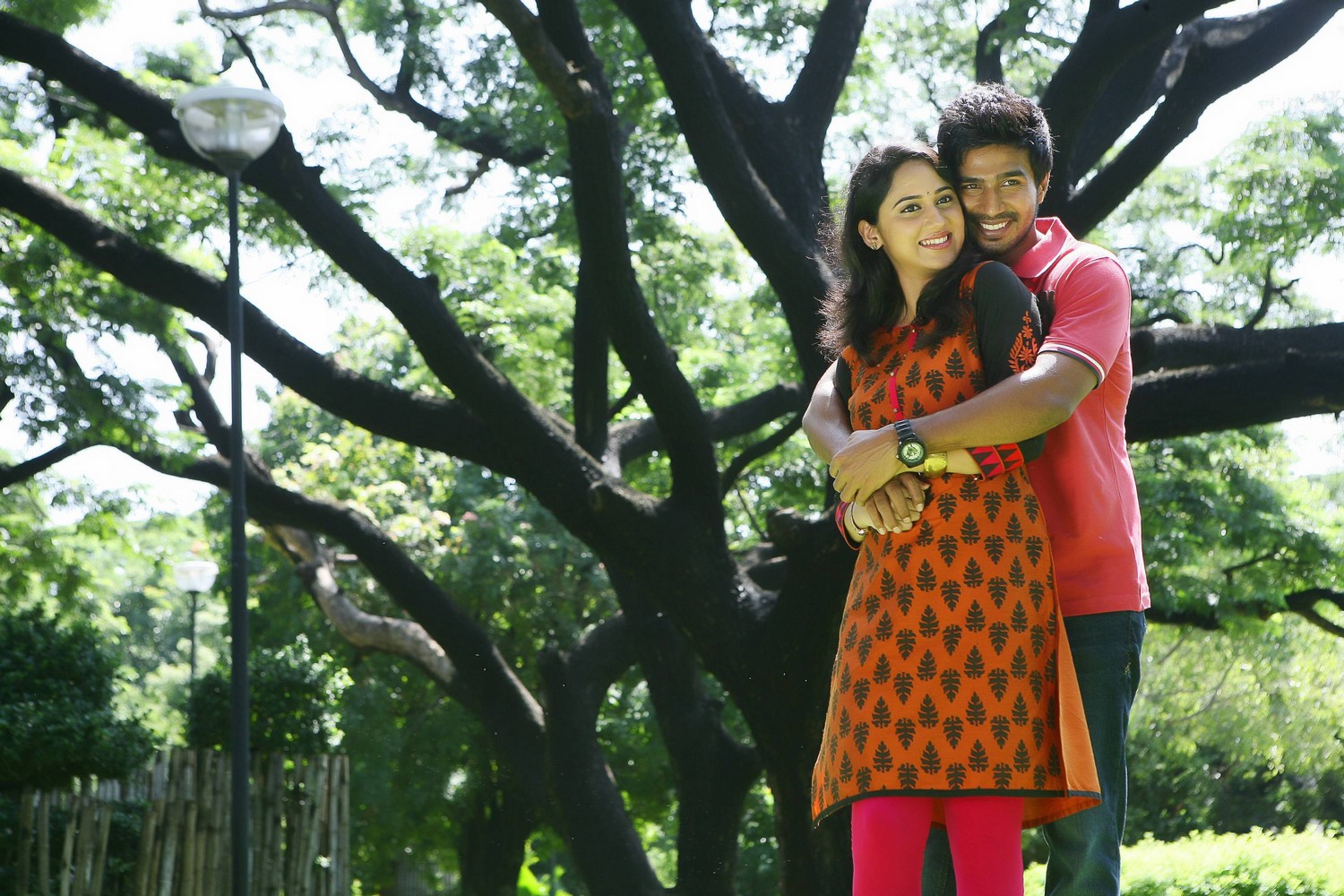 Indru Netru Naalai Tamil Movie Stills | Vishnu Vishal, Mia George