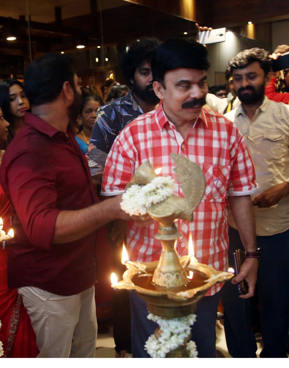 The Grand Opening of i Face Hairdressing Studio