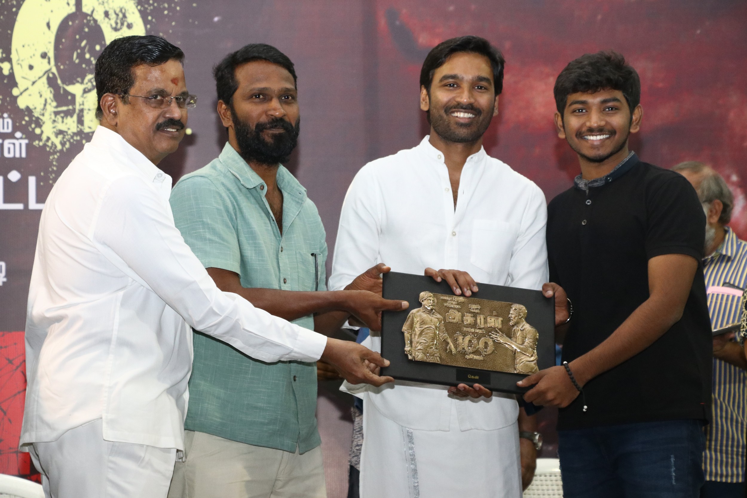 Asuran Success Meet Stills.