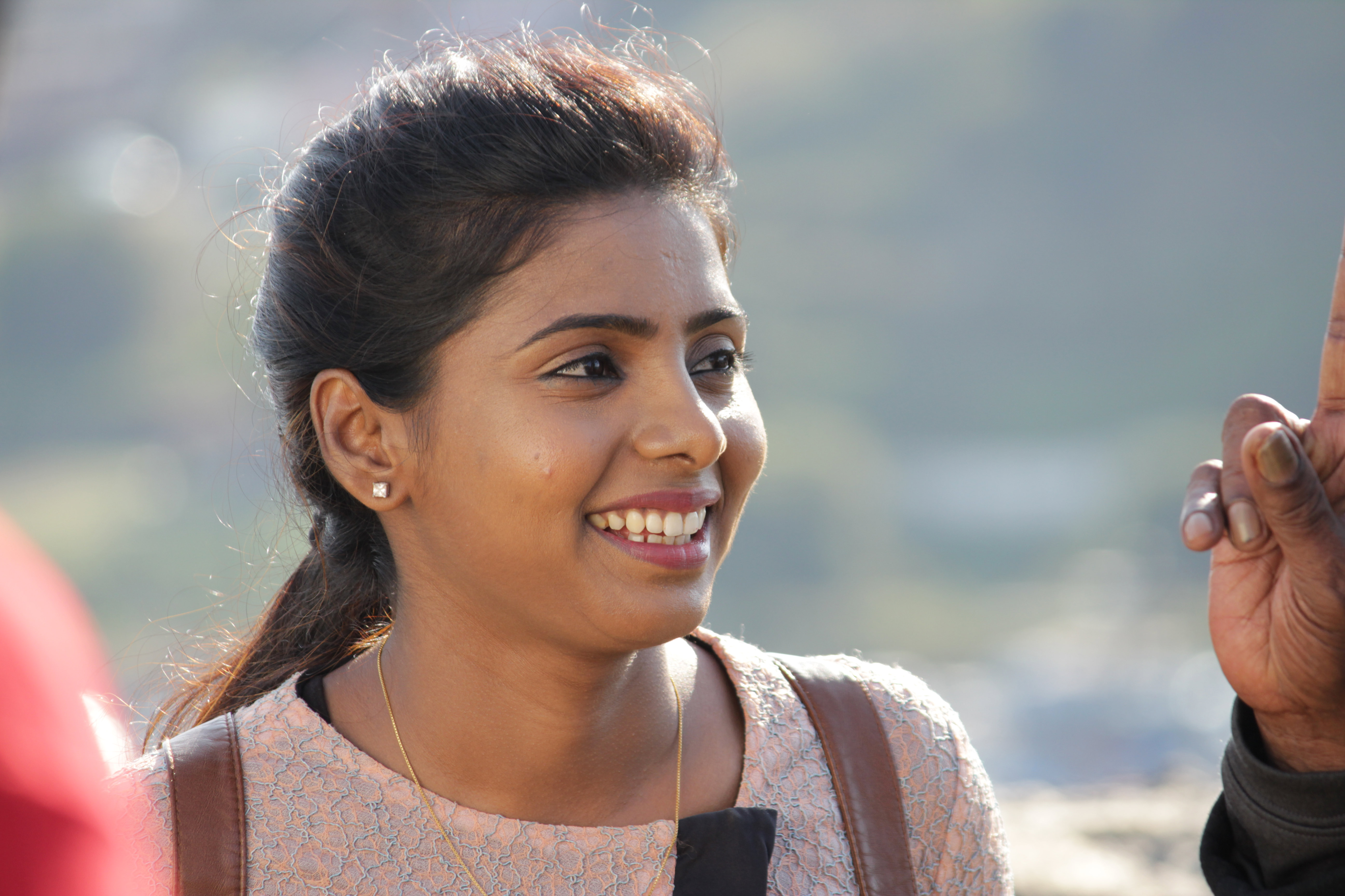 Meendum Oru Mariyadhai Exclusive Photos.