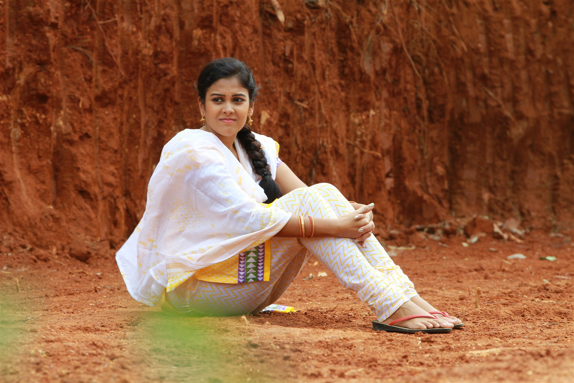 Ettuthikkum Para Stills.