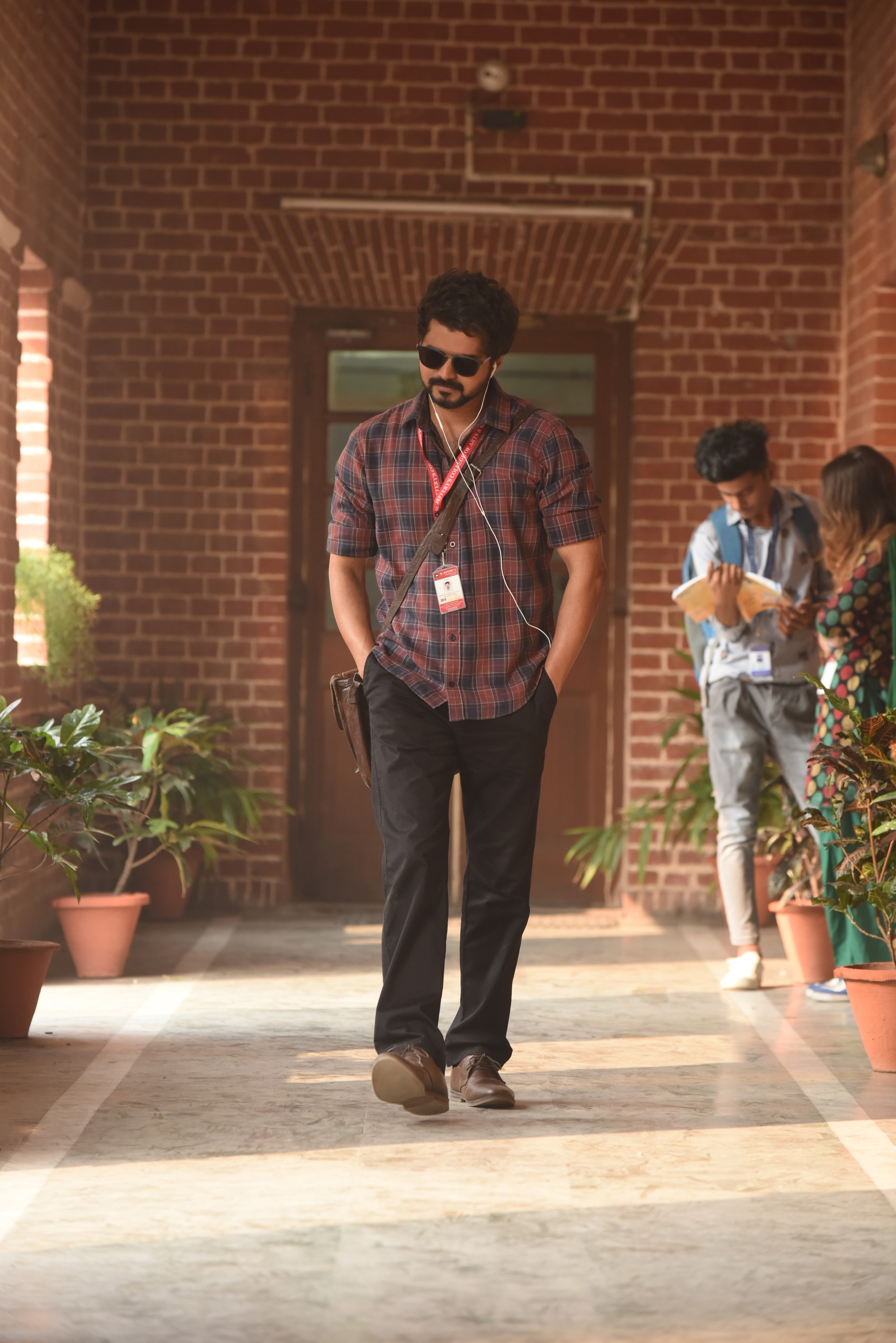 Master Exclusive Stills.