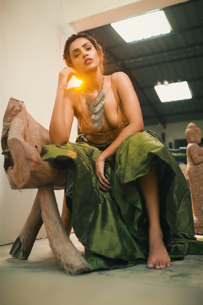 Akshara Gowda Pretty Stills.