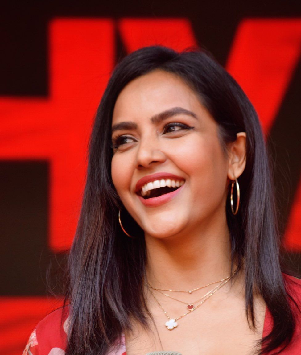 Priya Anand Stunning Stills.