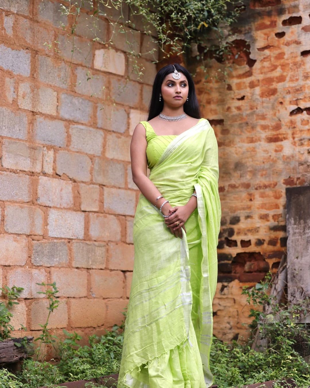 Anicka Vikhraman Stunning Stills.