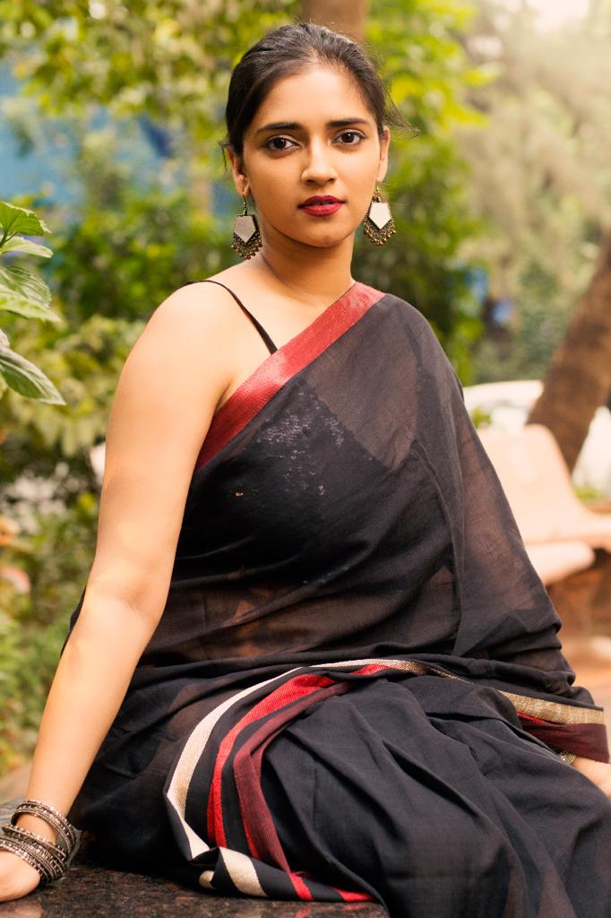 Vasundhara Kashyap Beautiful Images.