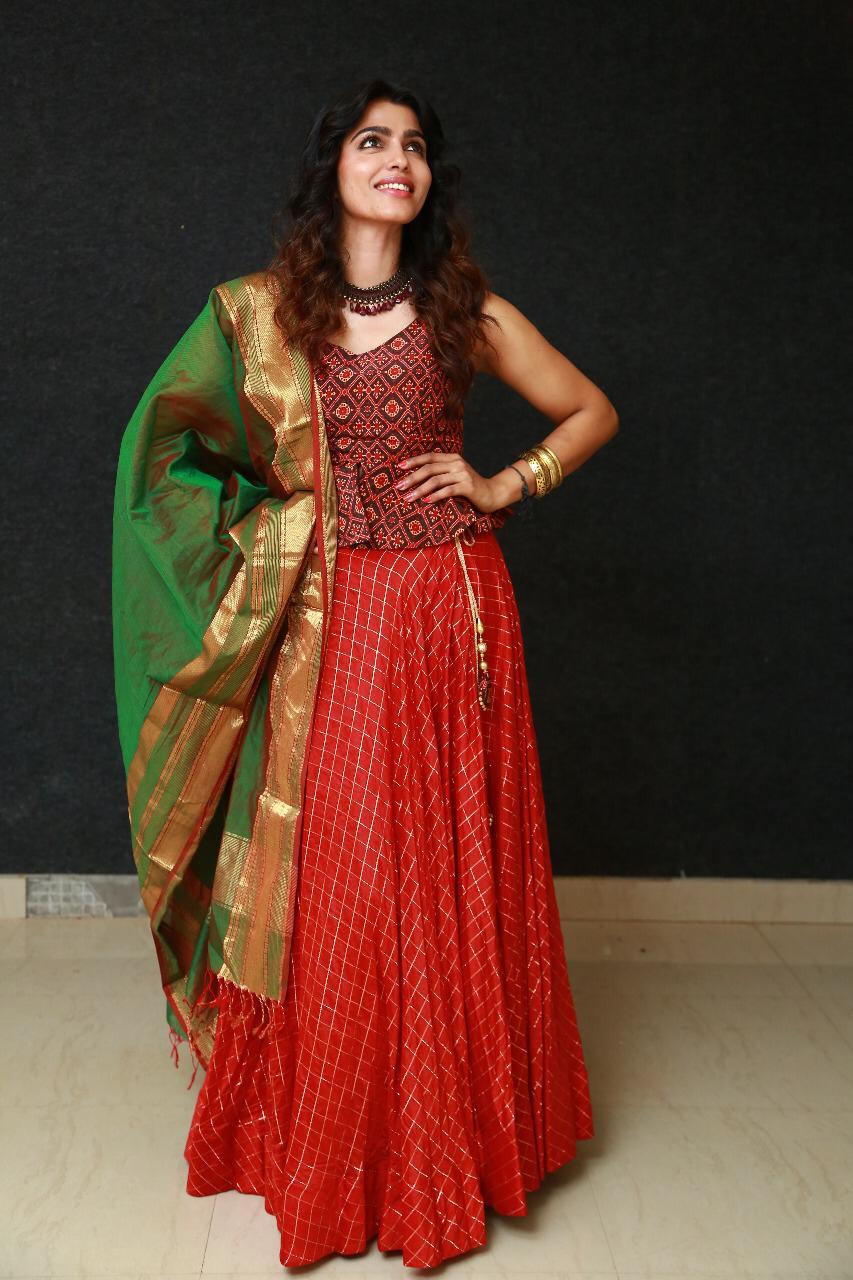 Sai Dhanshika Beautiful Images.