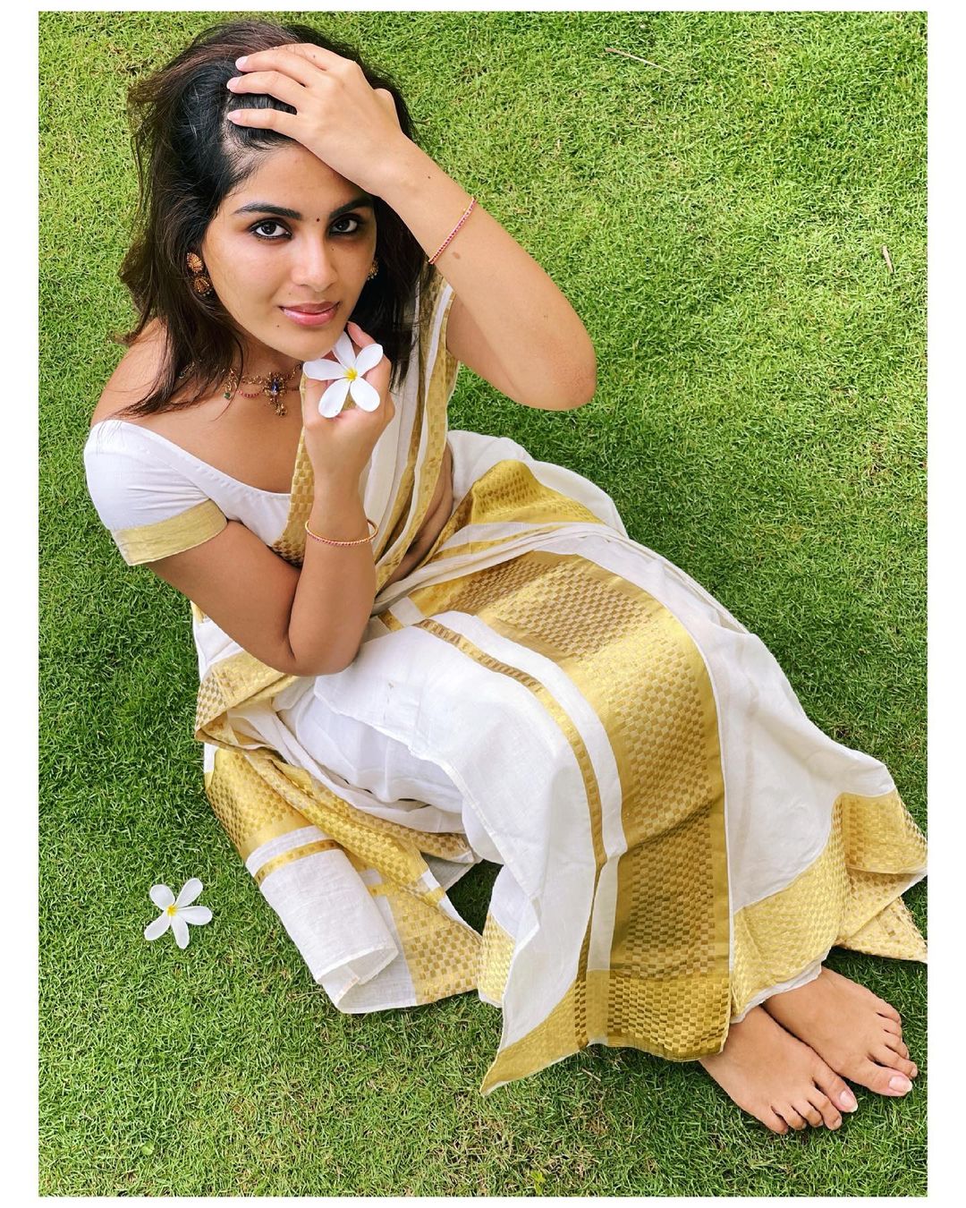 Samyuktha Menon Fresh Stills.