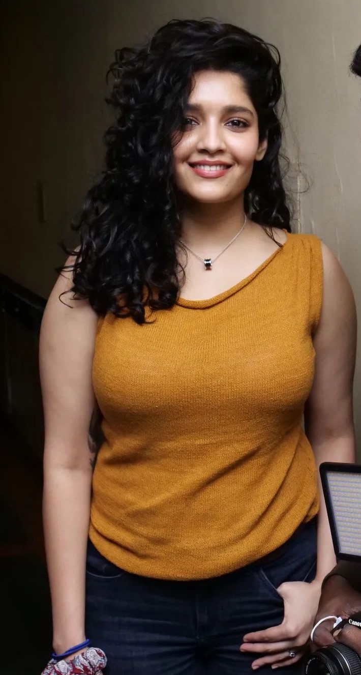 Actress Ritika Singh latest stills.