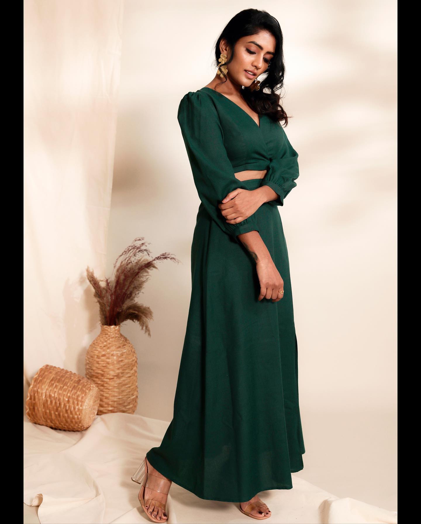 Esha Rebba Beautiful Images.