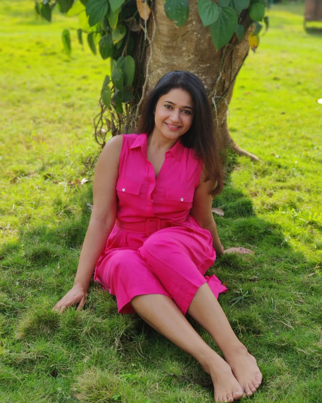 Poonam Bajwa Beautiful Photos.