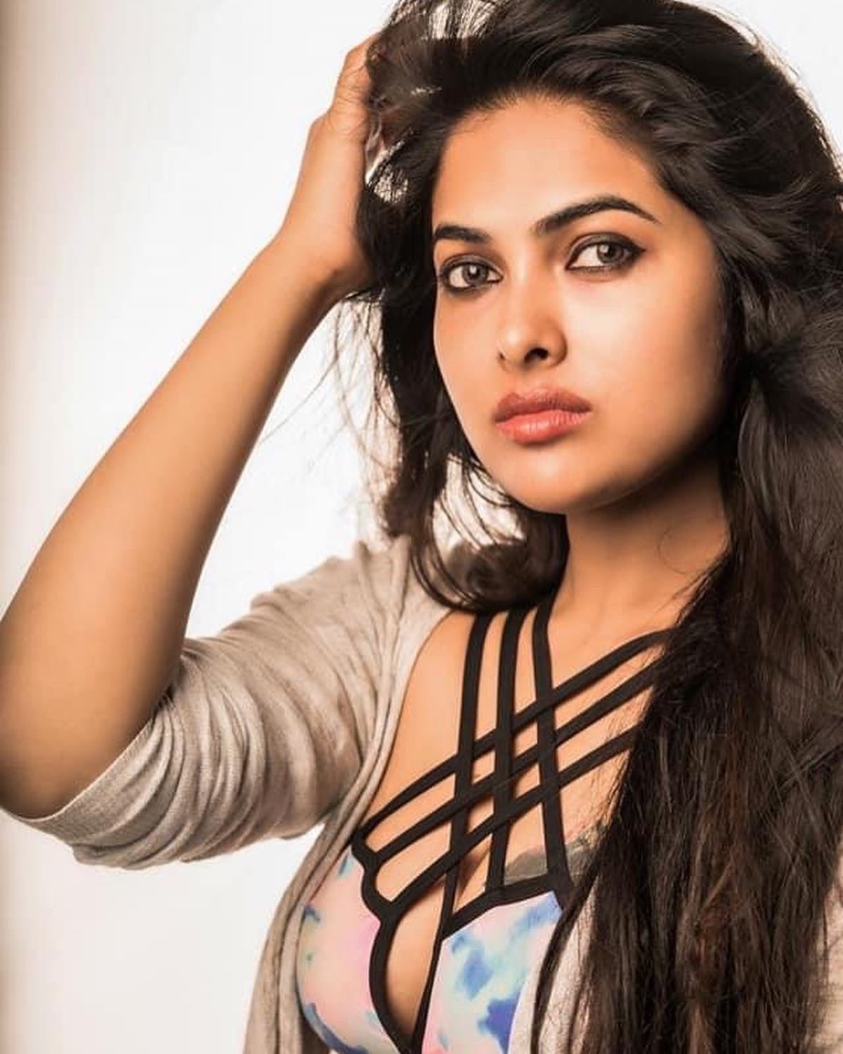 Divi Vadthya Dazzing Stills.