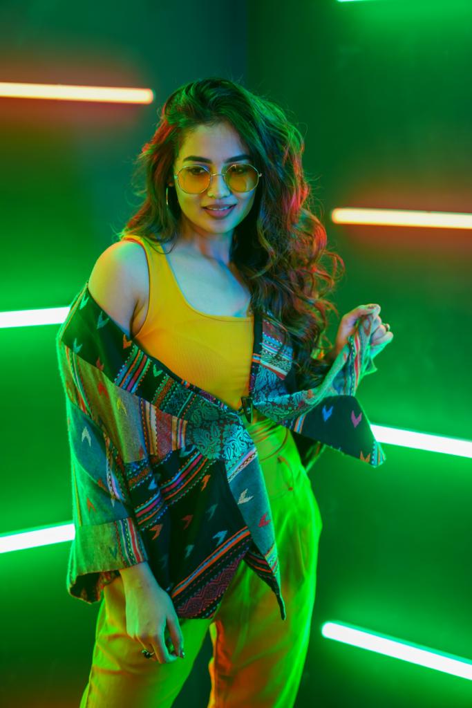 Teju Ashwini Dazzling Stills.