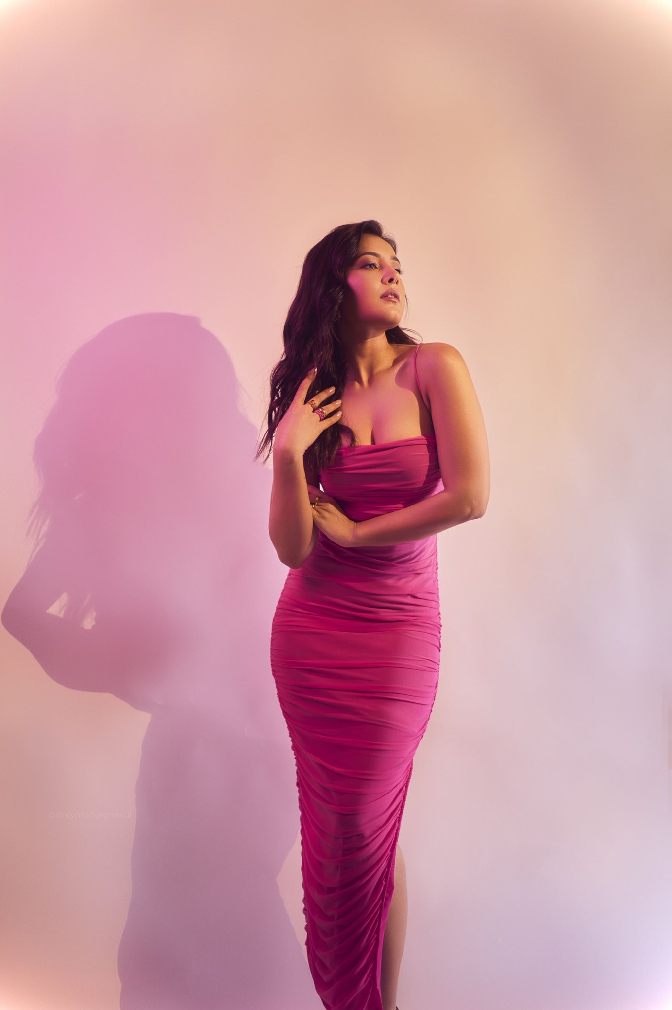 Raashi Khanna Stills.