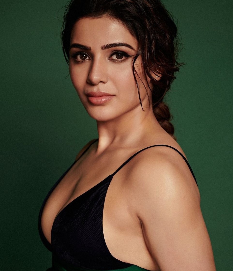 Samantha Stunning Stills.