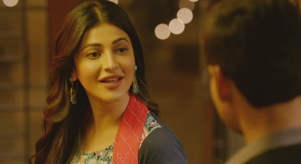 Shruti Haasan Stills from Srimanthudu Telugu Movie
