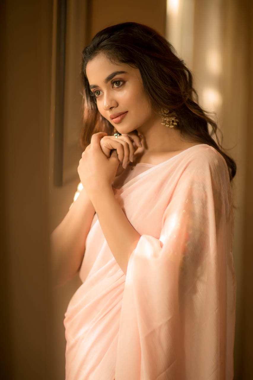 Teju Ashwini Dazzling Stills.