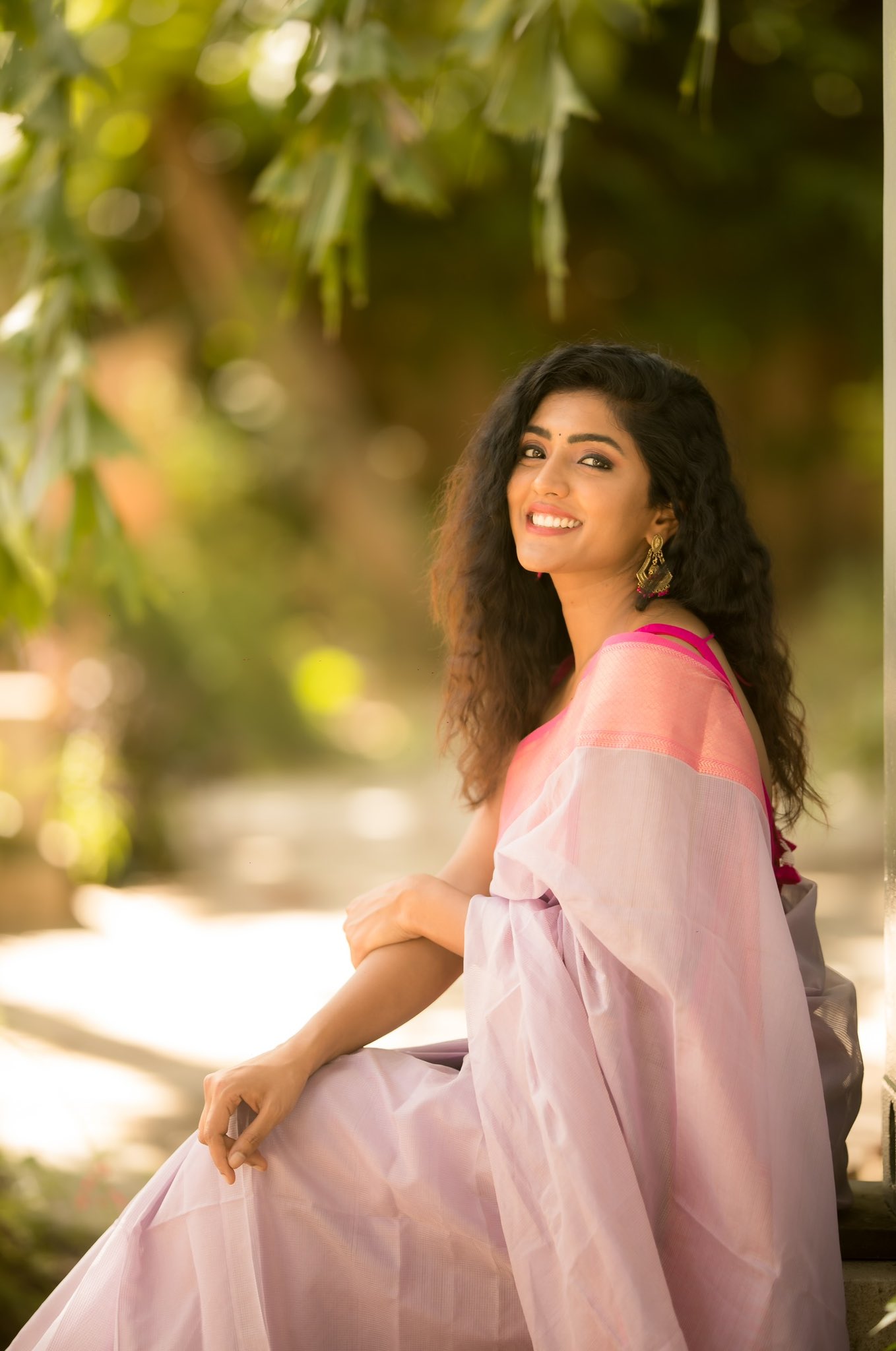 Esha Rebba Beautiful Images.