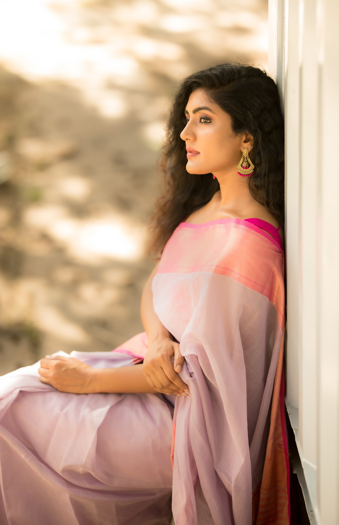 Esha Rebba Beautiful Images.