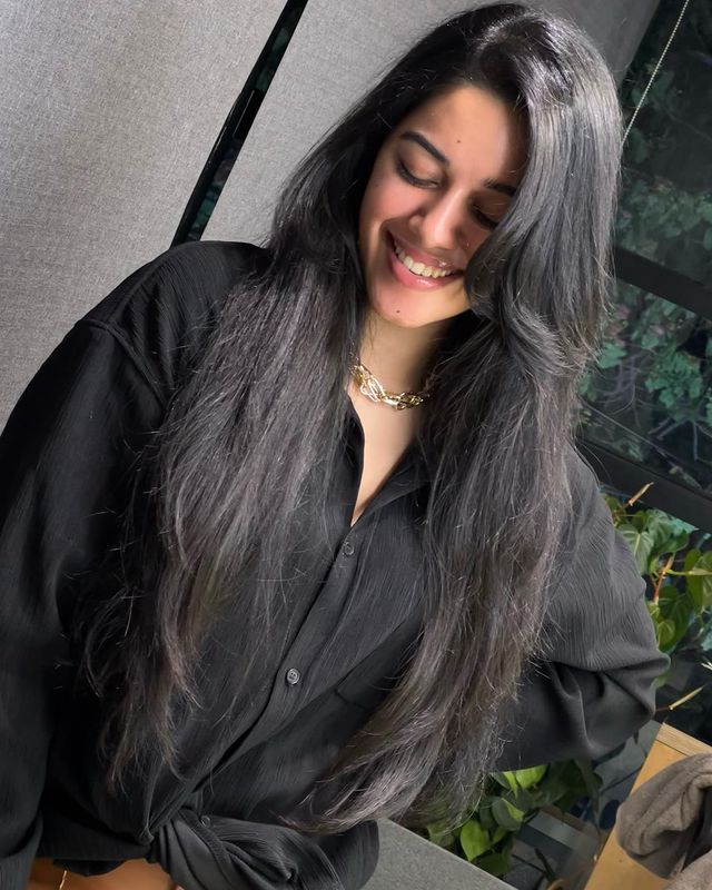 Mirnalini Ravi Wonderful Images.