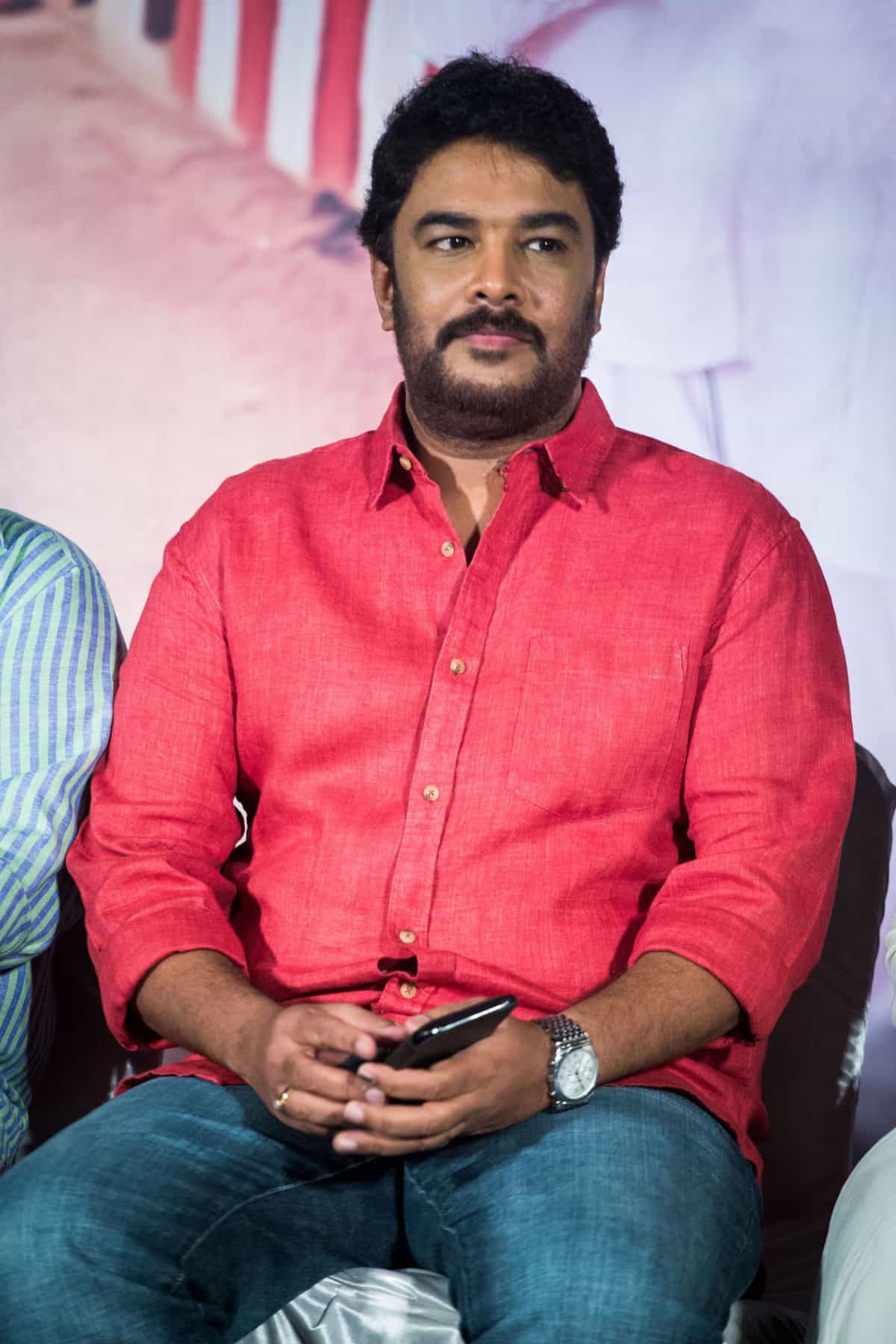 Sundar C Starts Aranmanai-4 With The Leading Actor!  \r\n