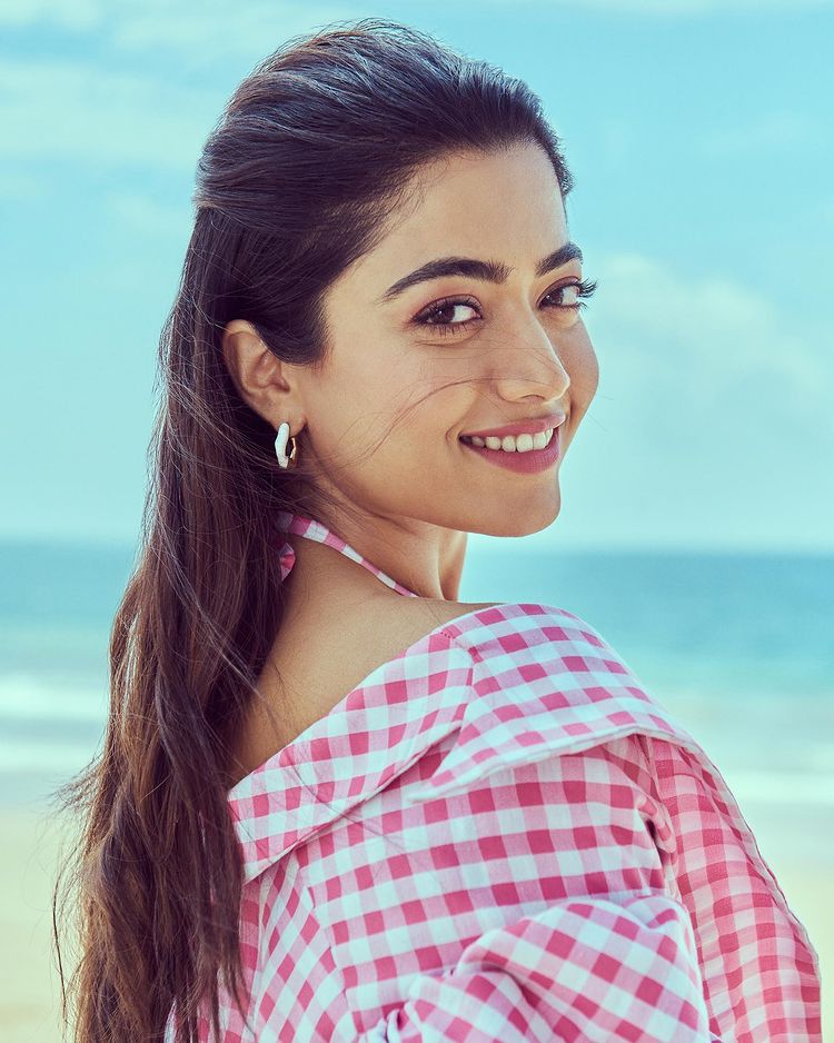 Rashmika Decides to Leave Cinema Industry!