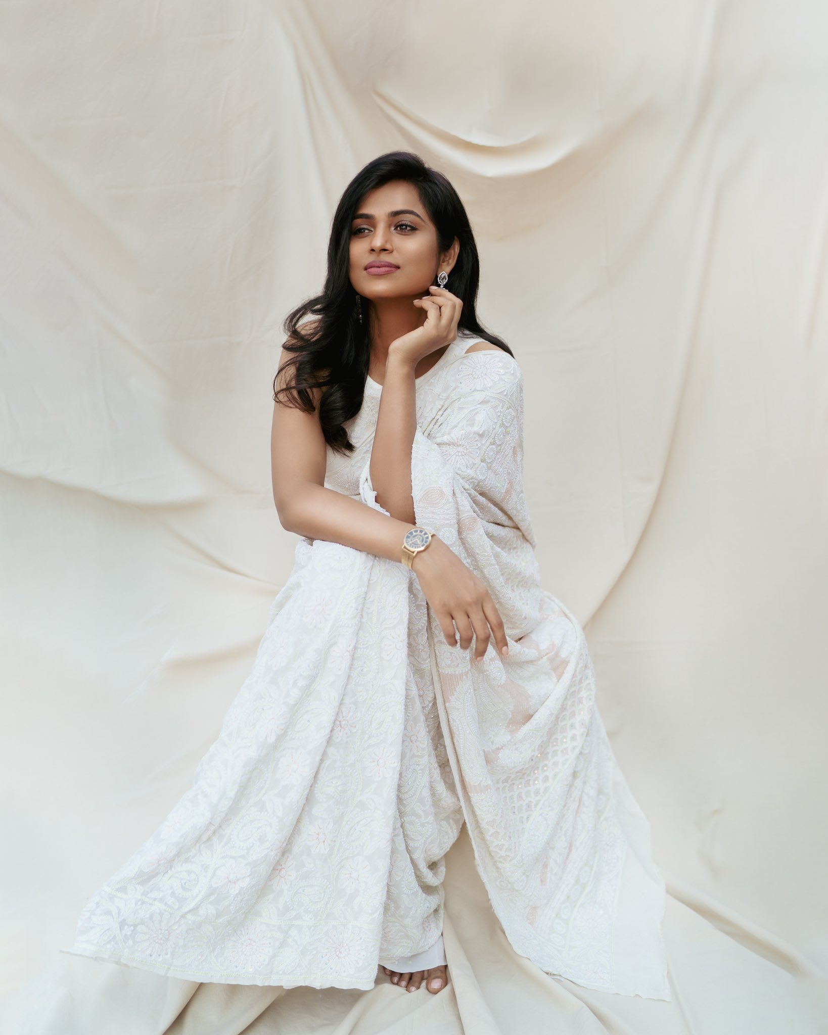 Fresh Photos of Ramya Pandian  