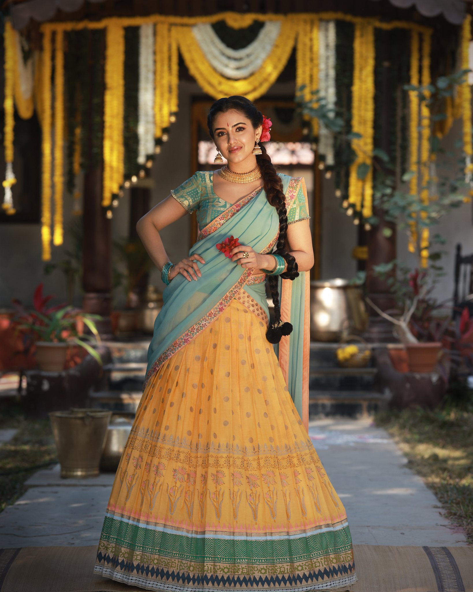 Gorgeous stills of Malvika Sharma!