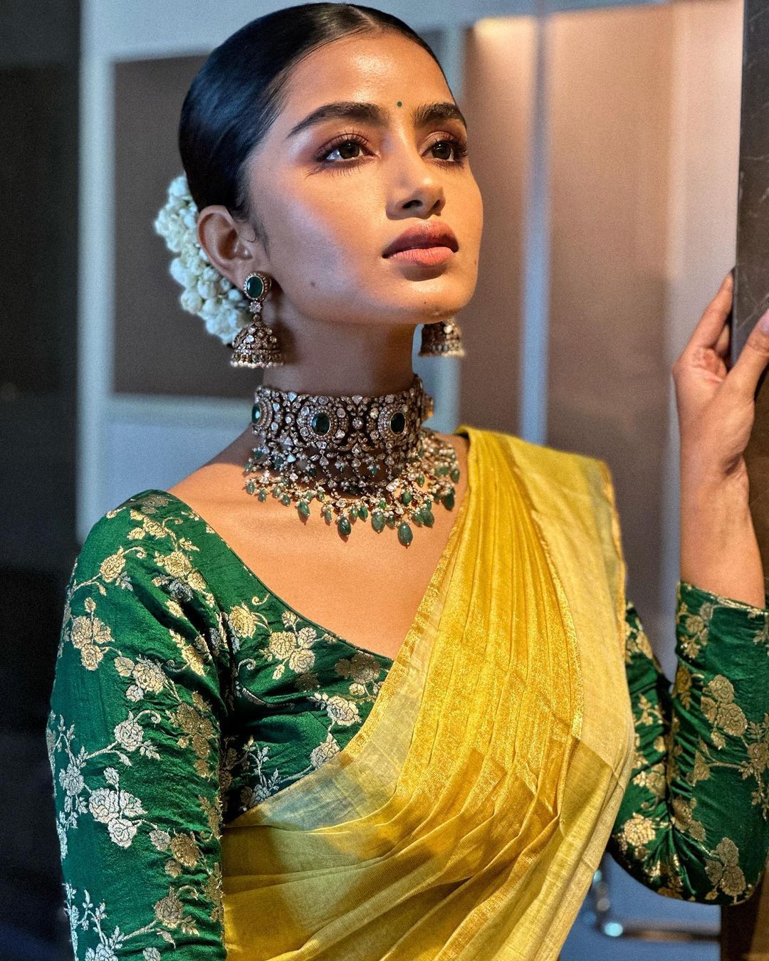 Gorgeous Stills of Anupama Parameswaran!