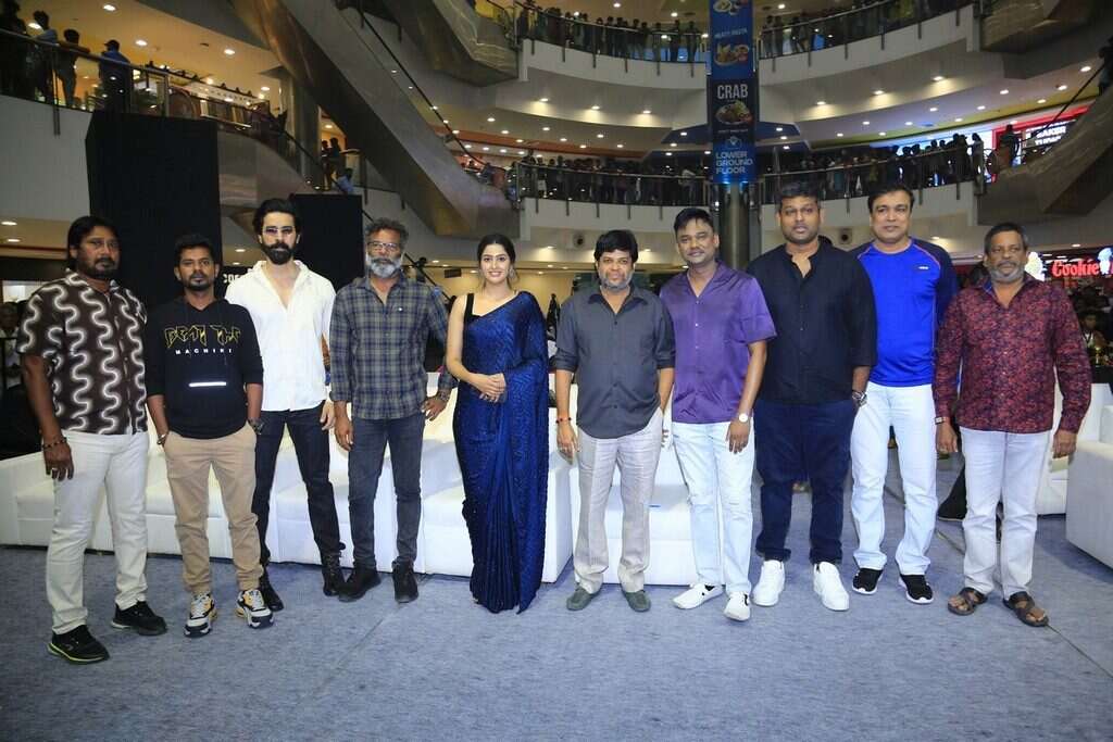 Agilan Movie Photos! 