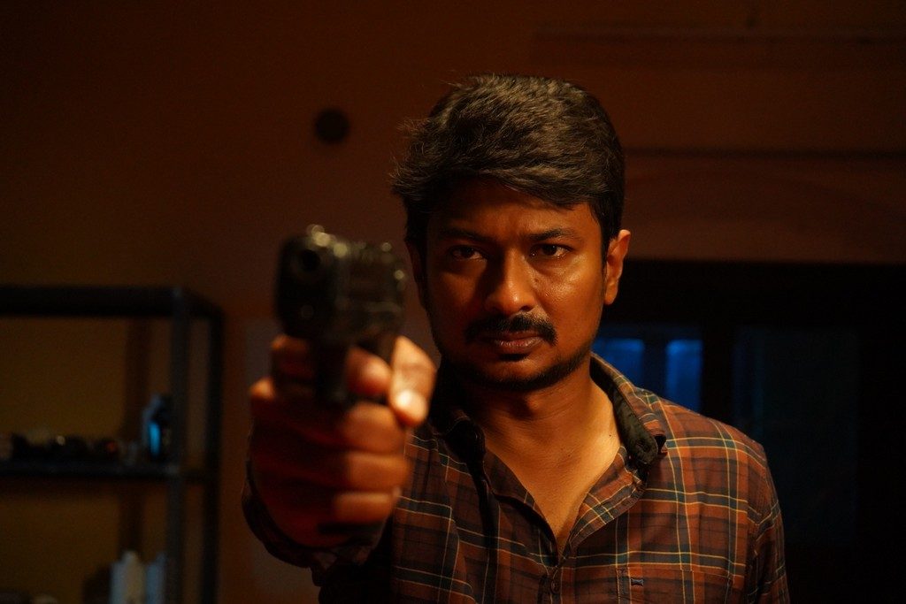 Kannai Nambathey Movie stills!