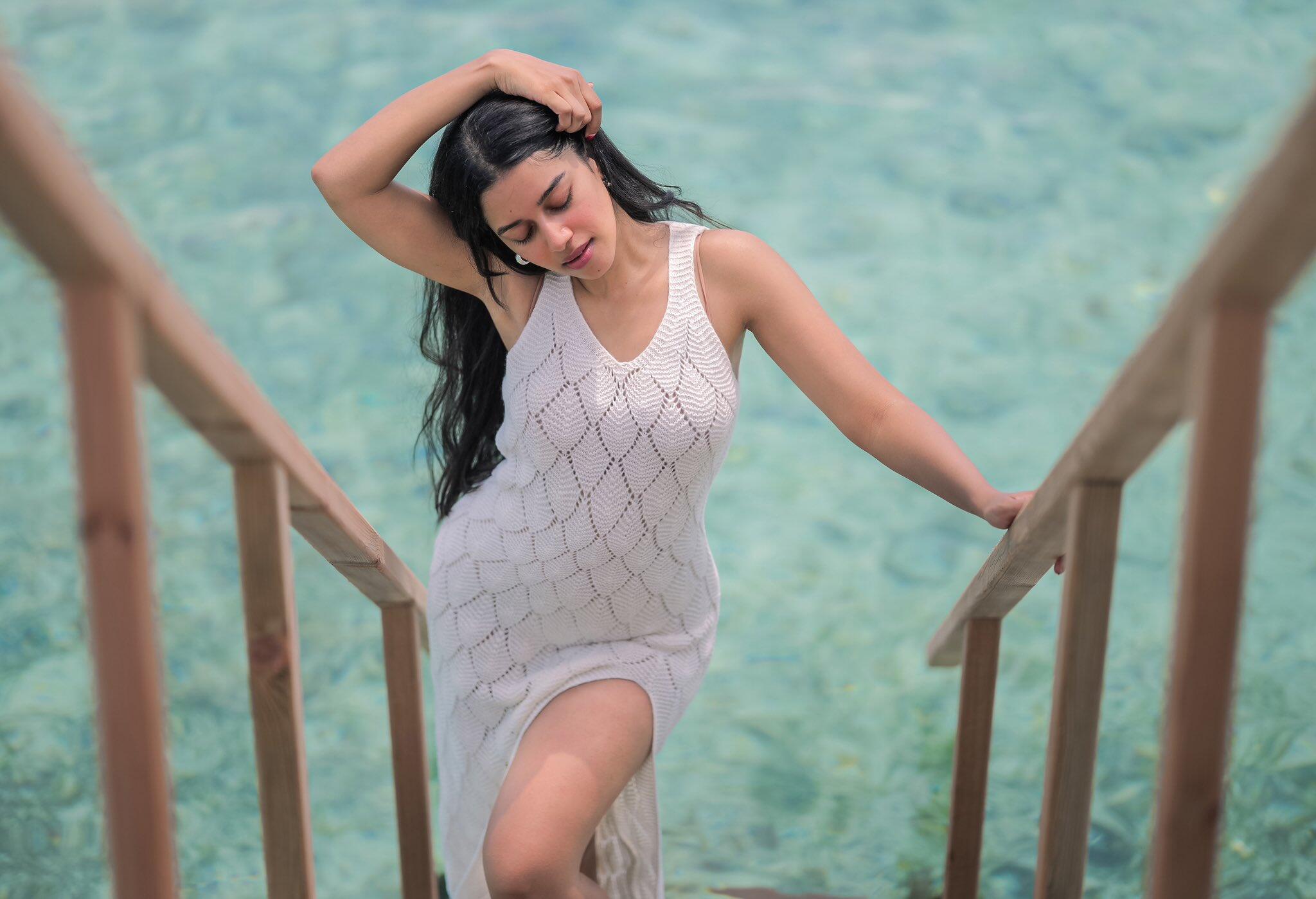 Gorgeous Stills of Mirnalini Ravi!