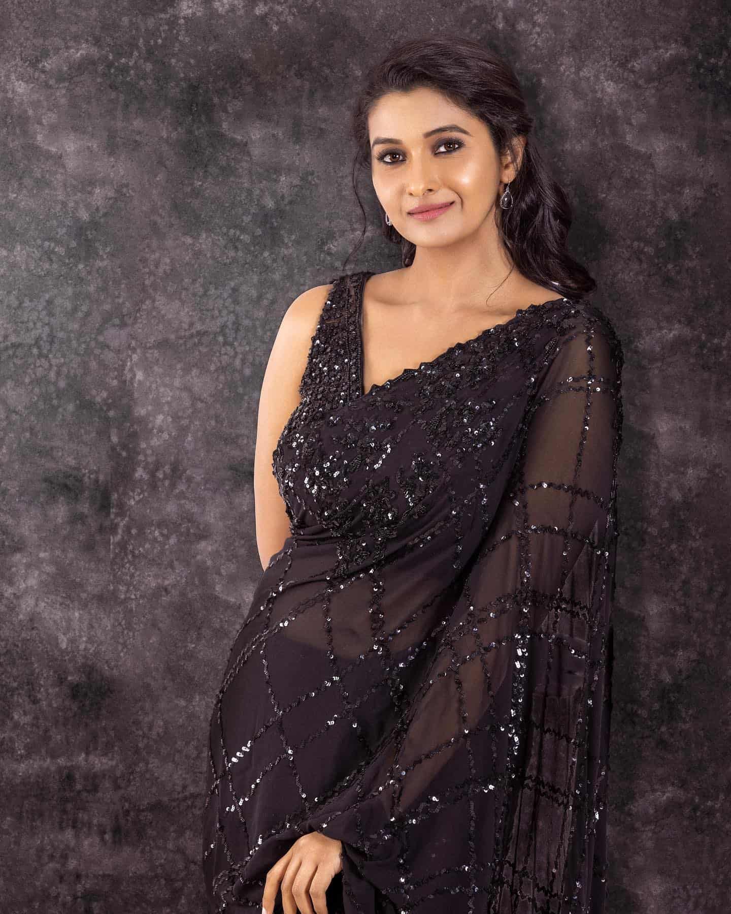 Charming stills of Priya Bhavani Shankar!